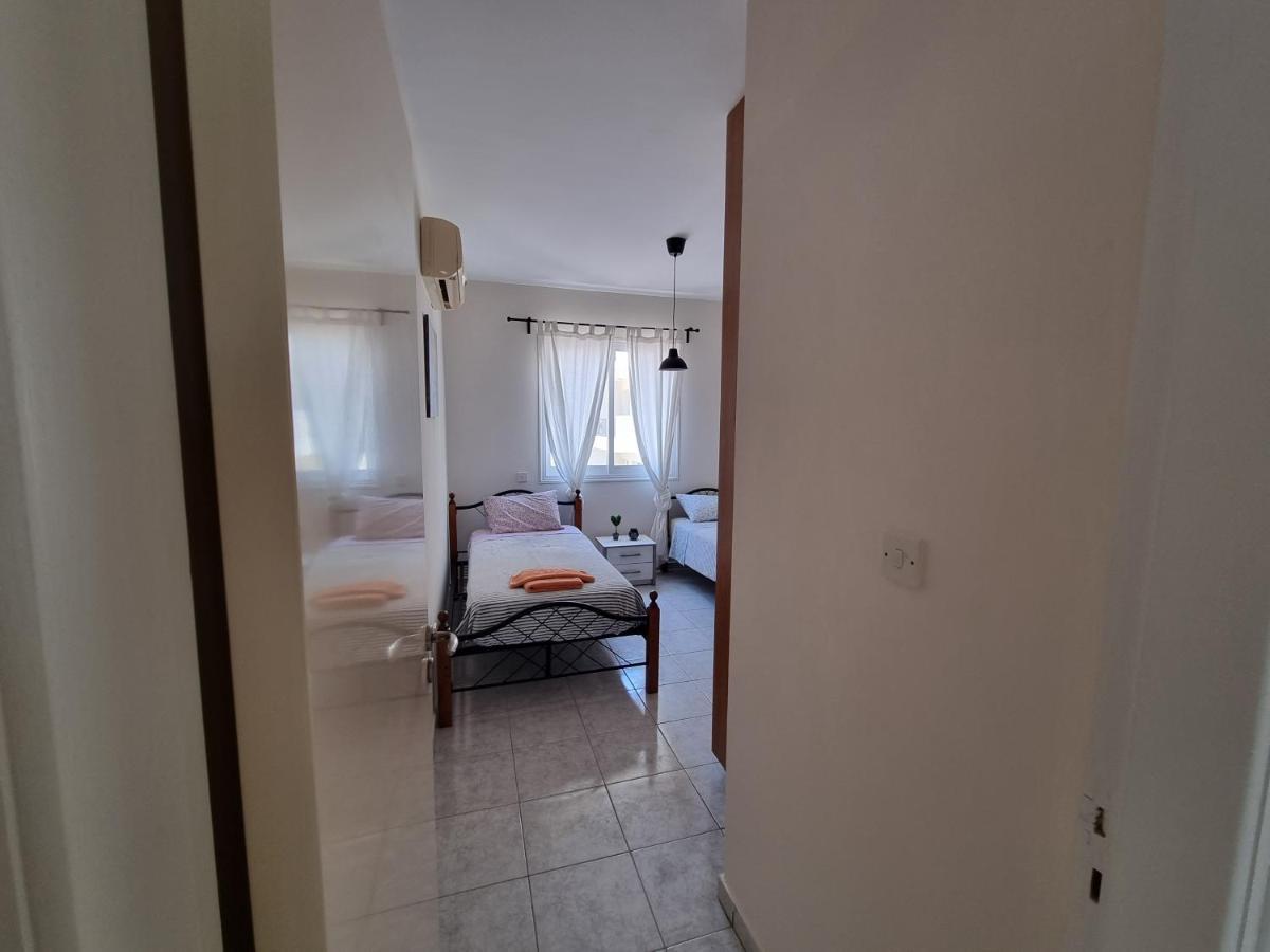 Ancient Paphos - Cozy Place Next To The Sea, Marina, Historical Sites, Buses, Mall, And Market Εξωτερικό φωτογραφία