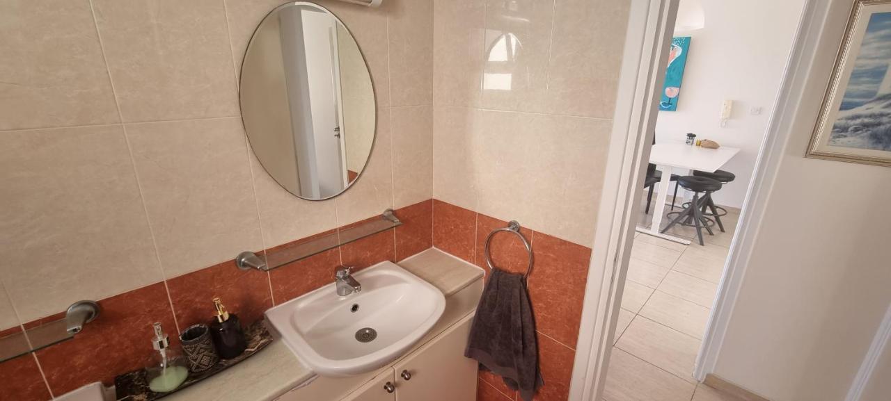 Ancient Paphos - Cozy Place Next To The Sea, Marina, Historical Sites, Buses, Mall, And Market Εξωτερικό φωτογραφία